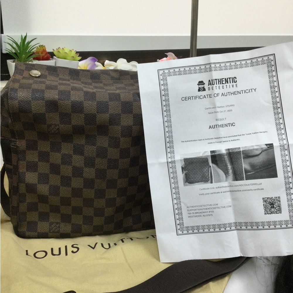 GUC Louis Vuitton Brown Damier Canvas Shoulder Bag